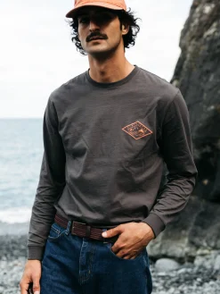 Men's Diamond Logo Long Sleeve T-Shirt