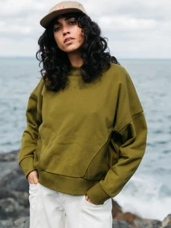 Women's Awen Crew Sweatshirt