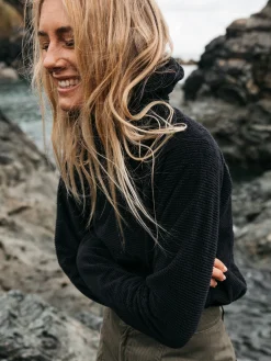 Women's Finlite Fleece Hoodie
